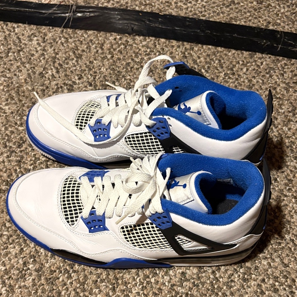 Nike White and Blue Men's Sneakers